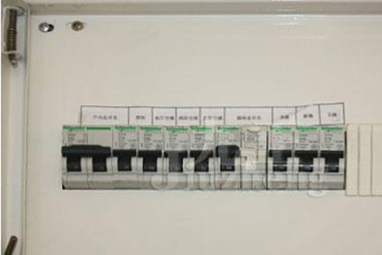 避免用電隱患 支招家居電工驗收技巧